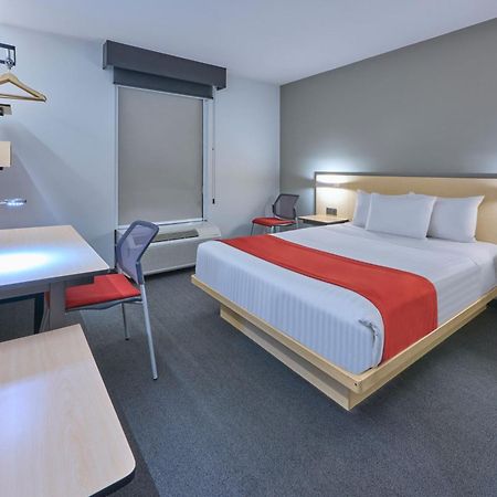 City Express By Marriott Toluca Luaran gambar